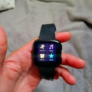 2 Watchs used fitbit